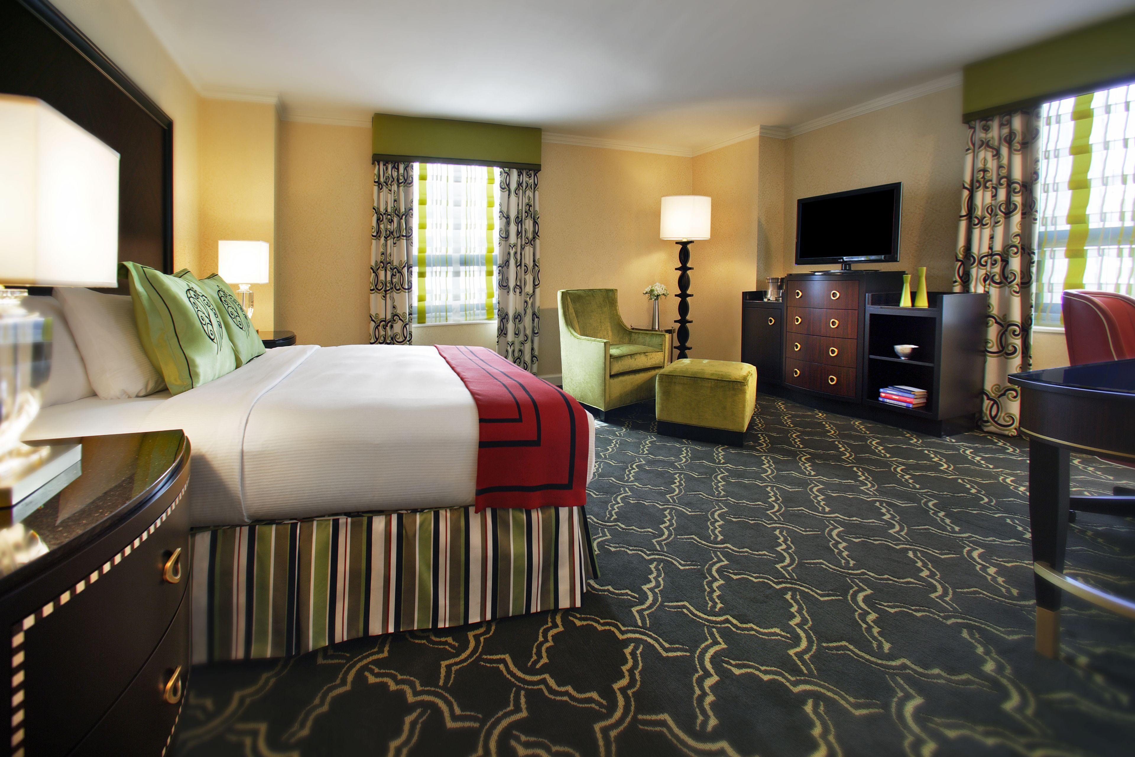 Hotel The Palmer House Hilton 4*