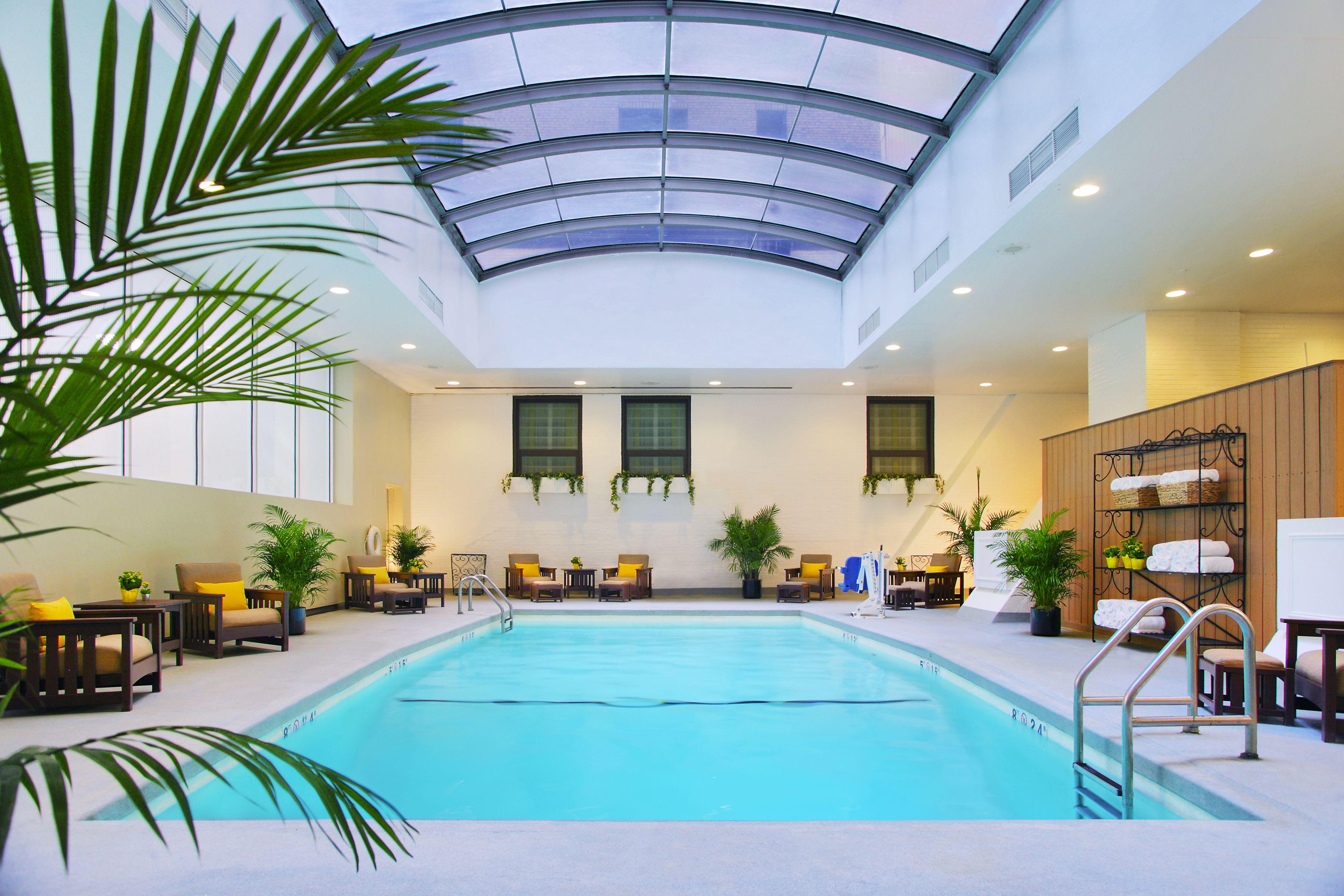 The Palmer House Hilton 4*