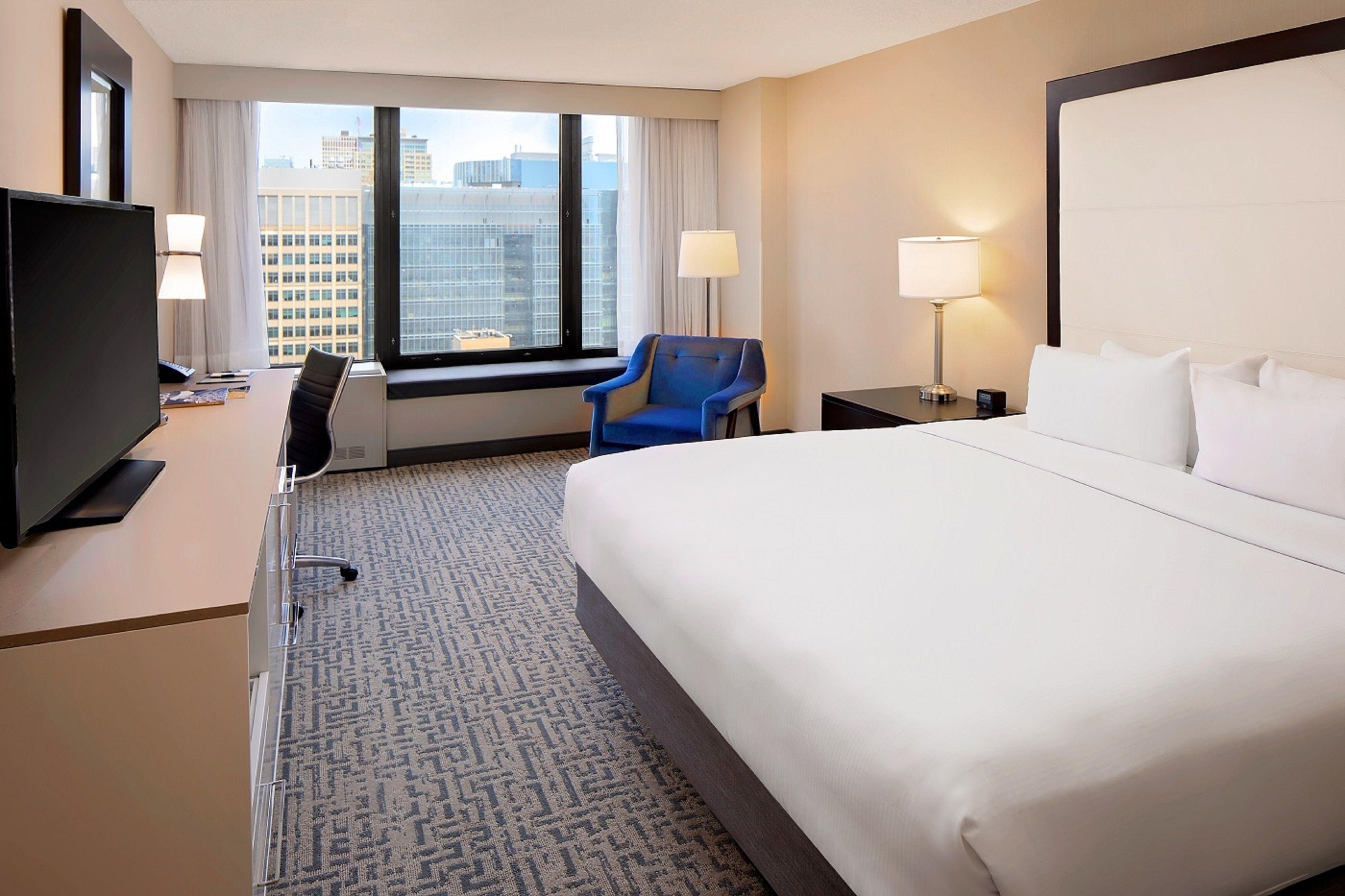 Doubletree By Hilton Magnificent Mile Hotel