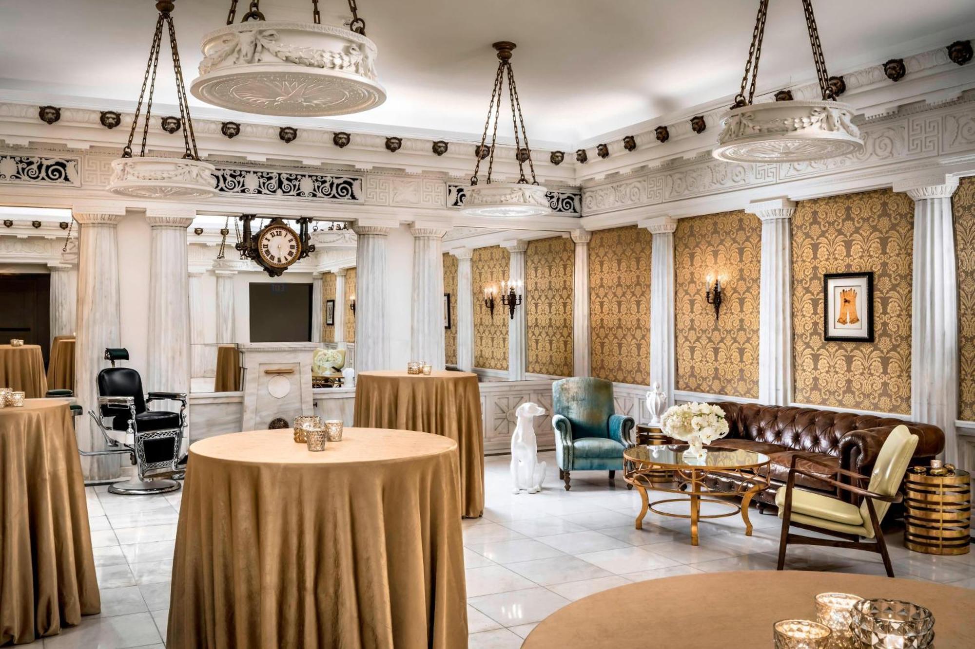 Hotel The Blackstone, Autograph Collection 4*