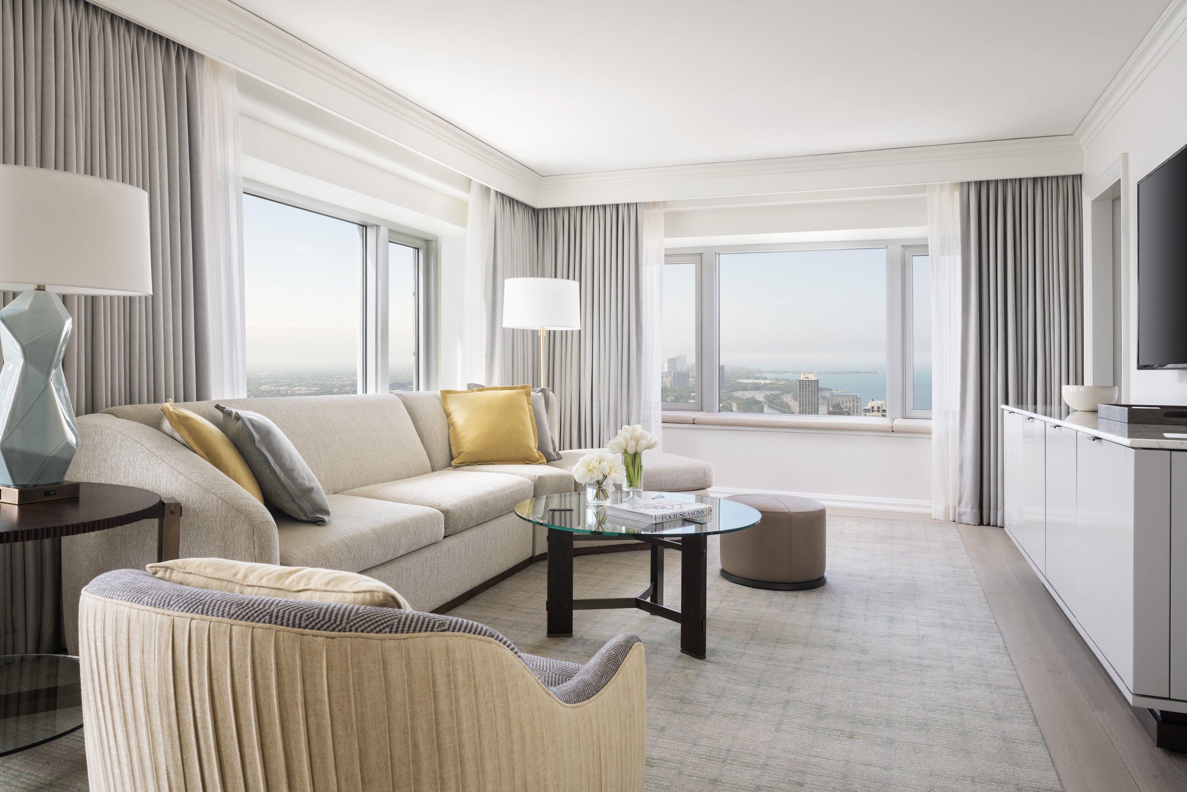 Four Seasons Hotel 5*