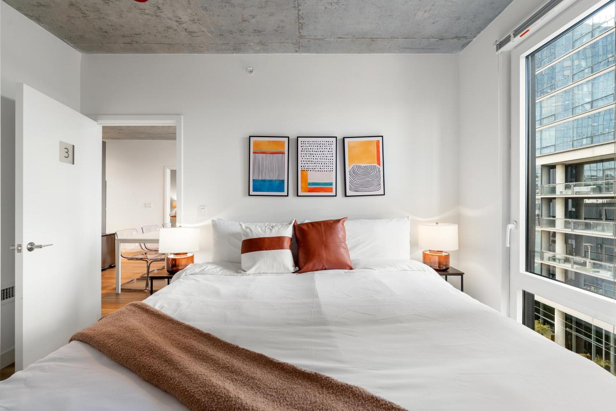 4br Corporate And Modern * Chicago