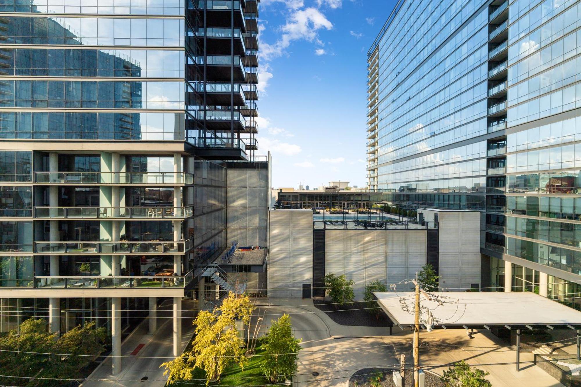 4br Corporate And Modern