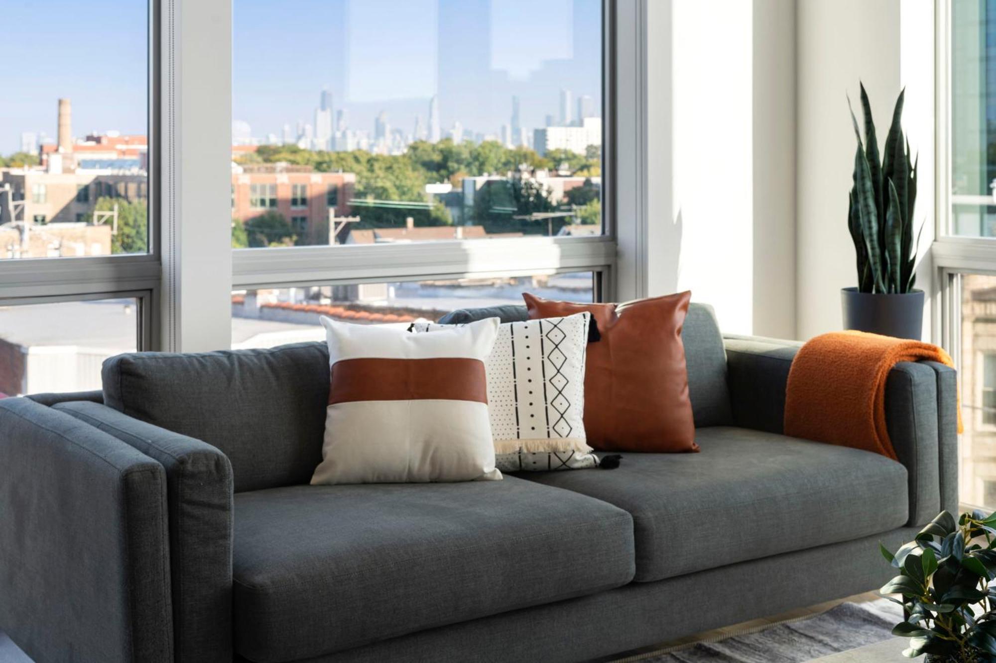 2br Loft Amazing Glass Views Apartment