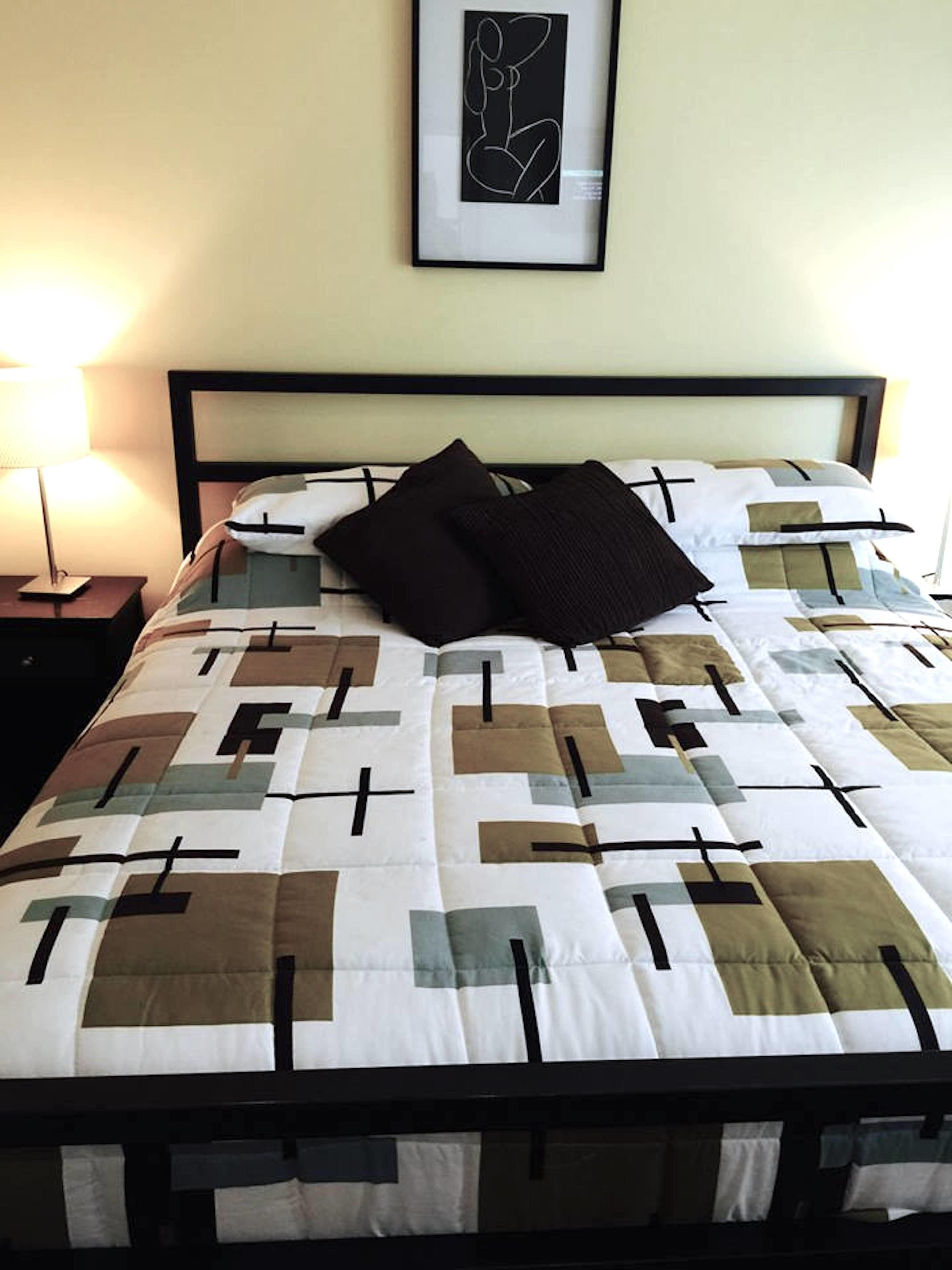 Bed & Breakfast House 5863- Chicago's Premier Chicago