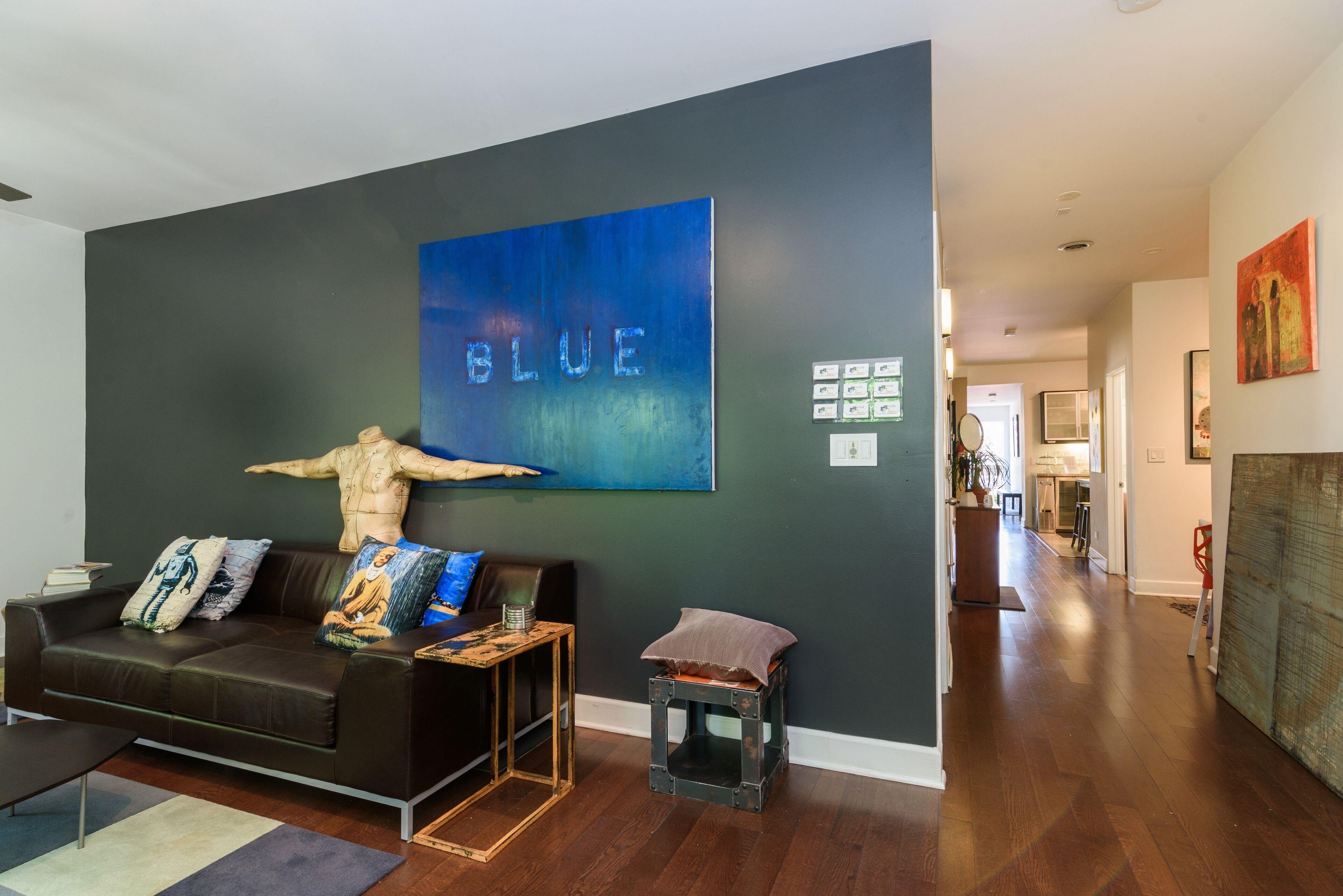 Bed & Breakfast House 5863- Chicago's Premier Chicago