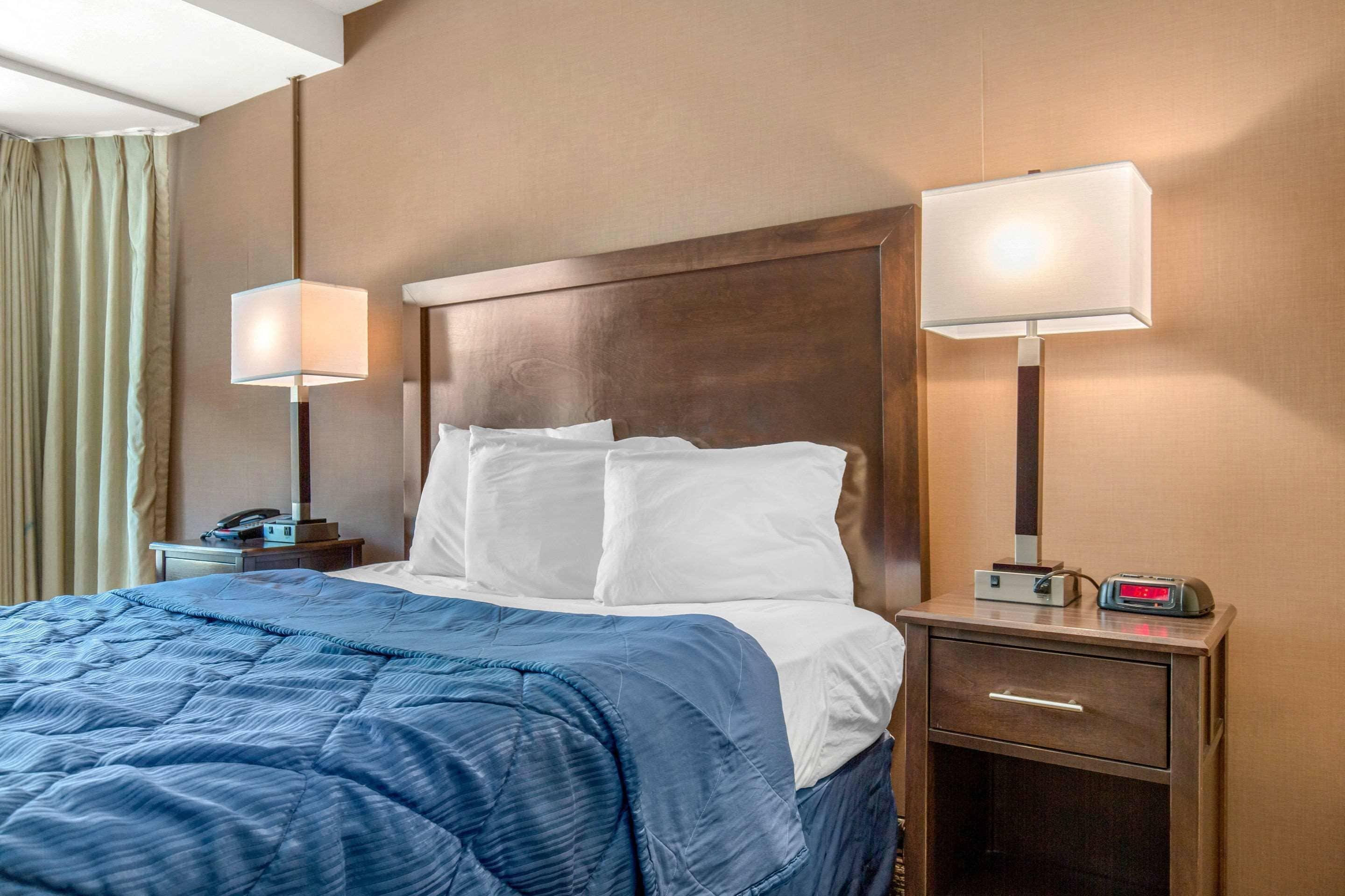 Inn Rodeway North Shore - Lincolnwood 2*