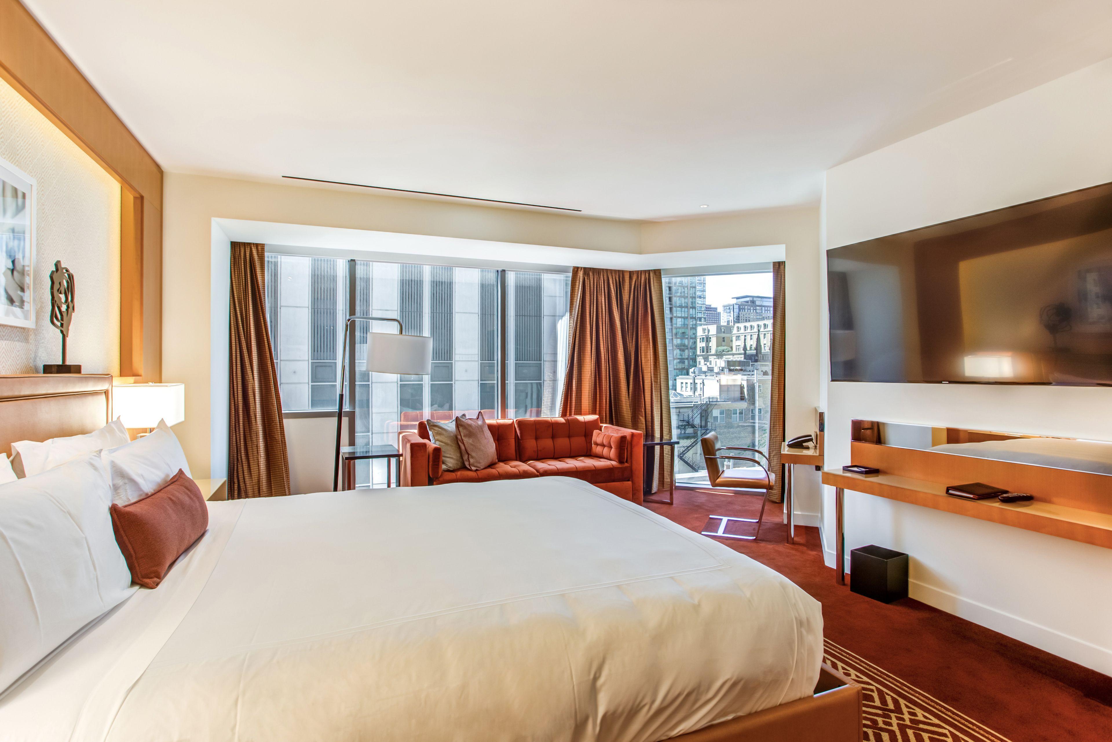 By Marriott Downtown Magnificent Mile Hotel Chicago