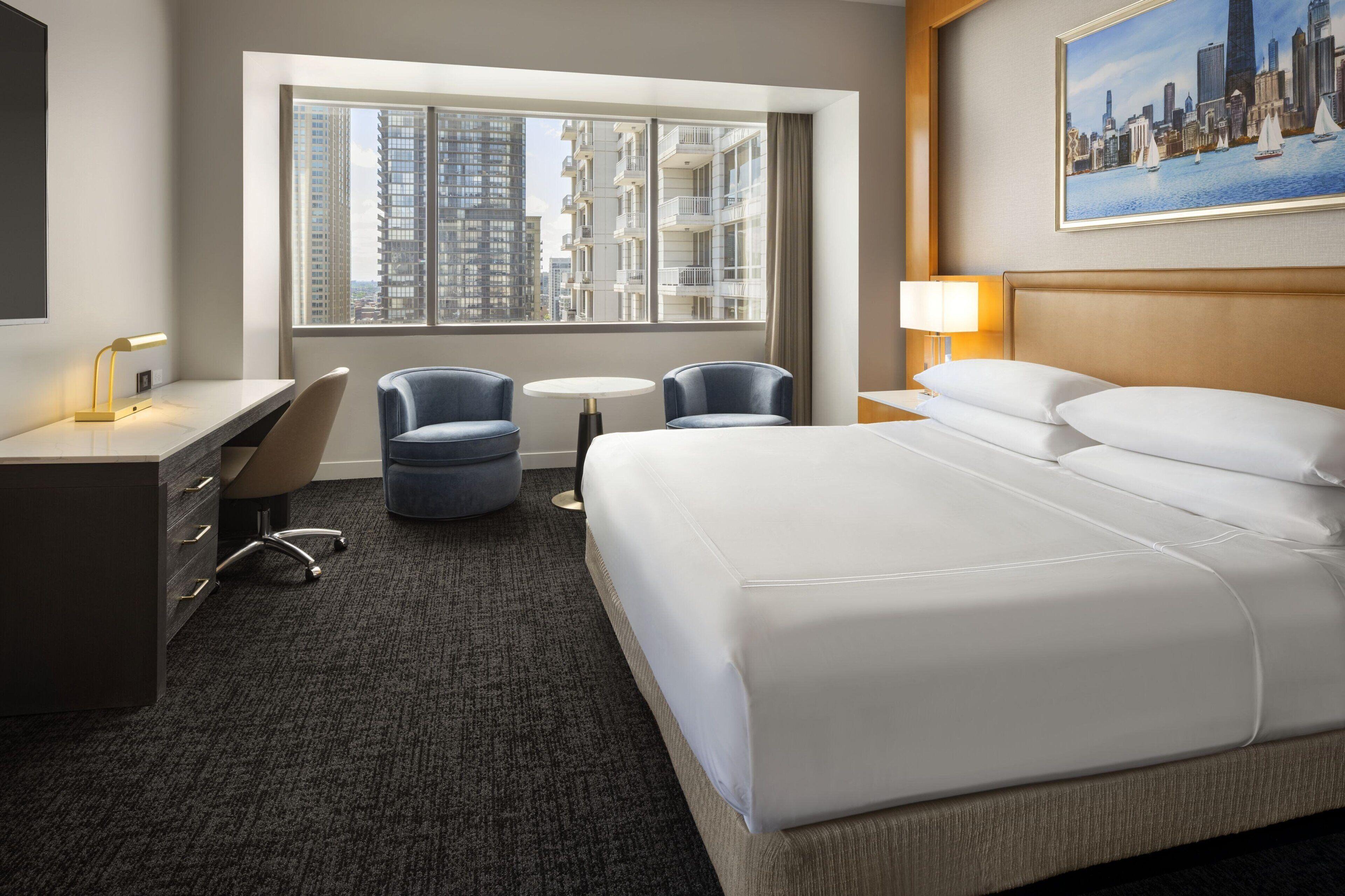 Hotel By Marriott Downtown Magnificent Mile 3*