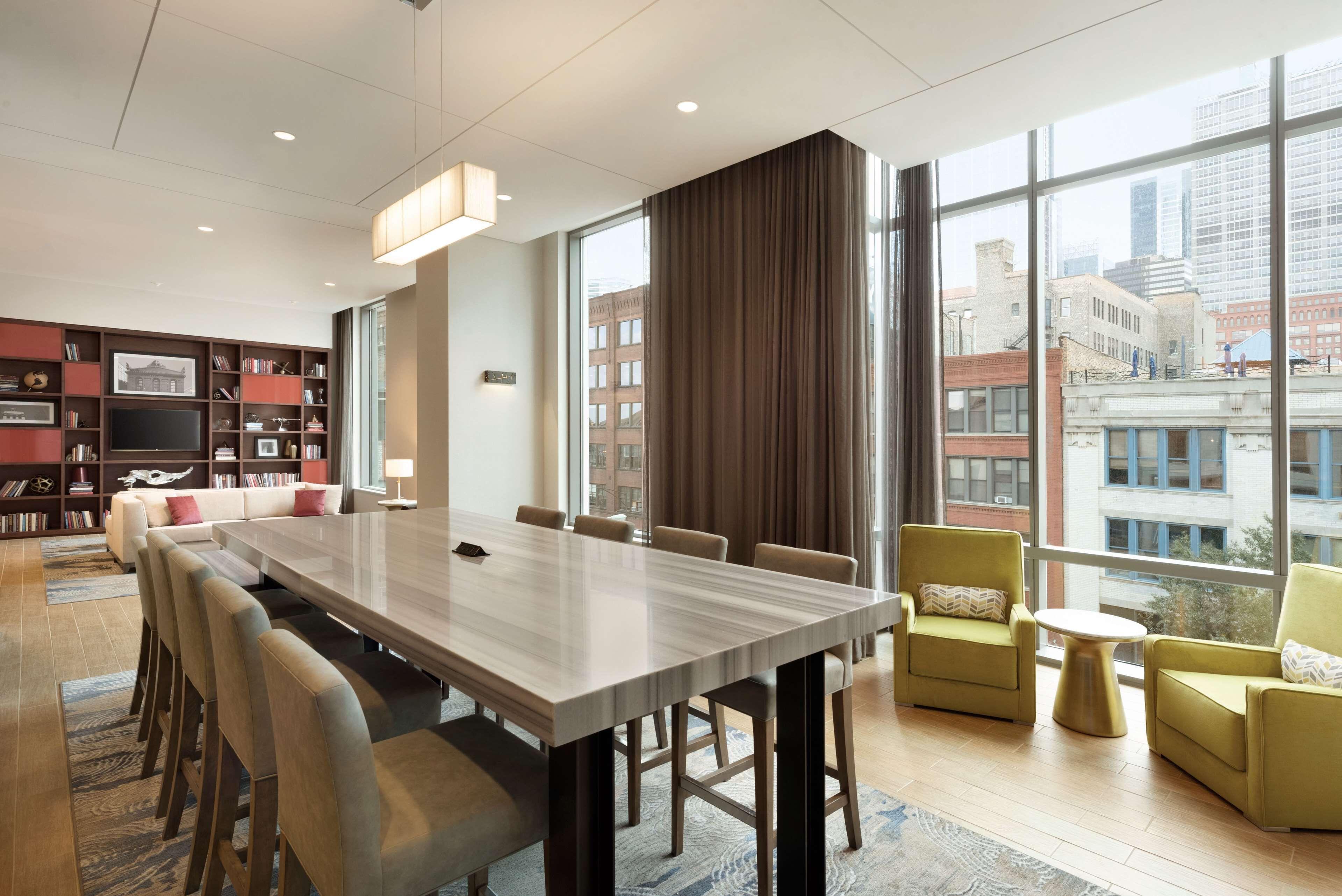 Hampton Inn Chicago West Loop Fulton Market Area 3*