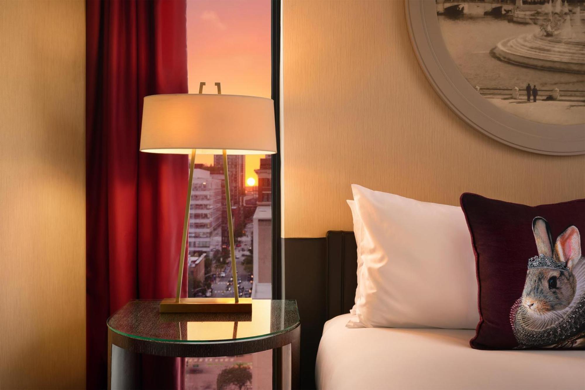 The Royal Sonesta River North