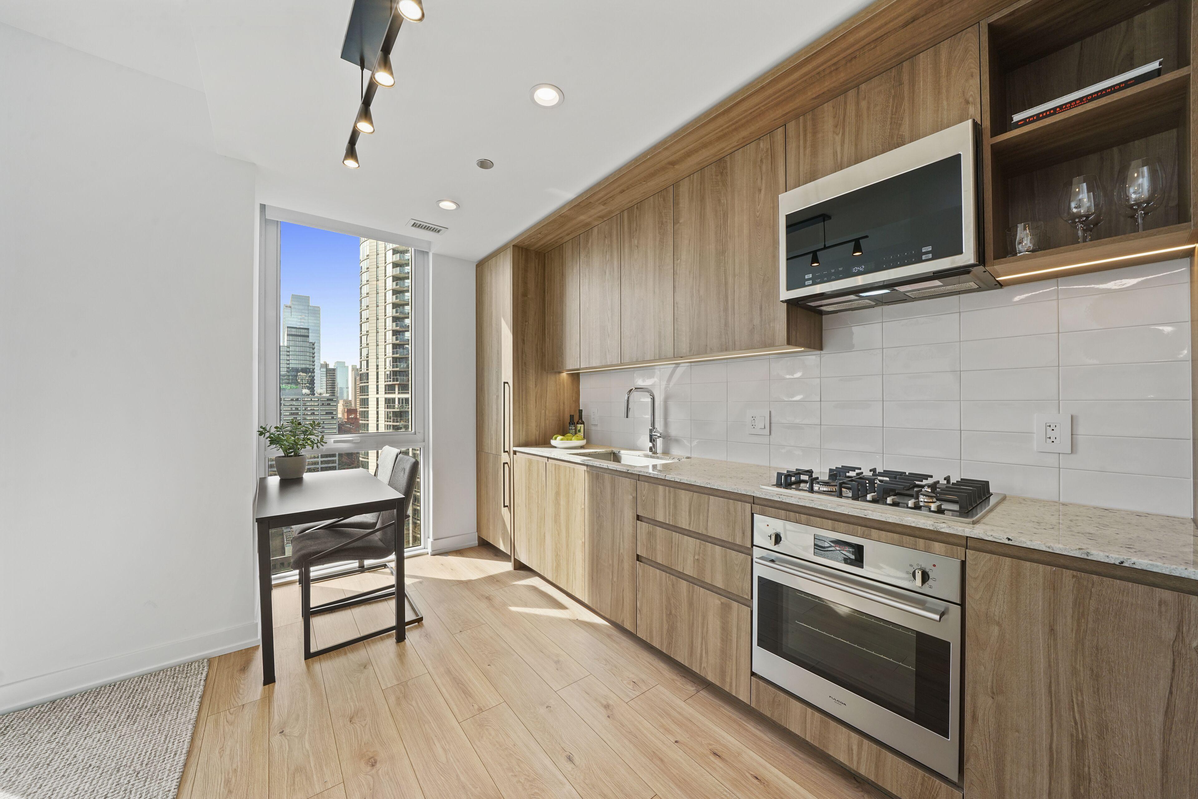 Level - River North Hotel 4*