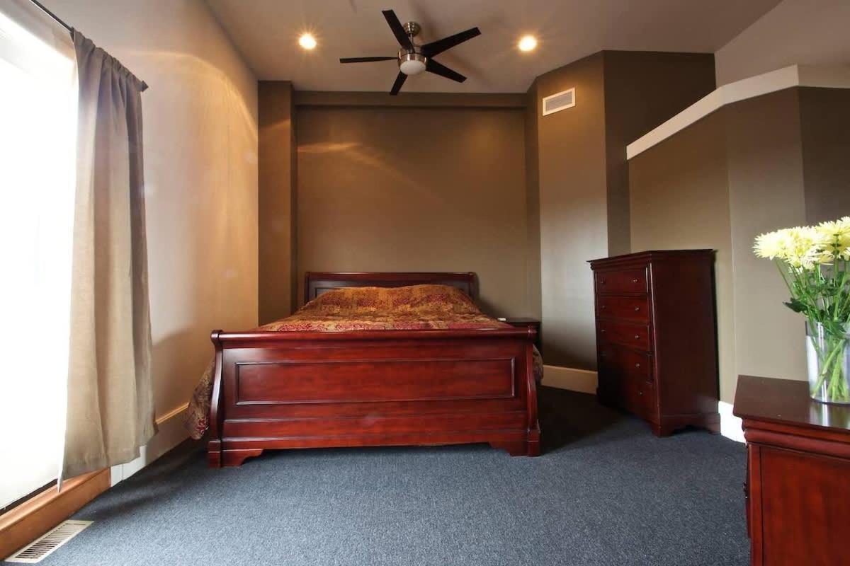 Amazing Wicker Park Penthouse With Skyline Views * Chicago