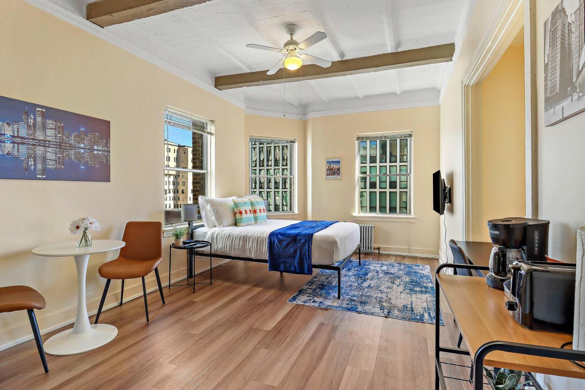 Charming Space - Sp 1400 Apartment