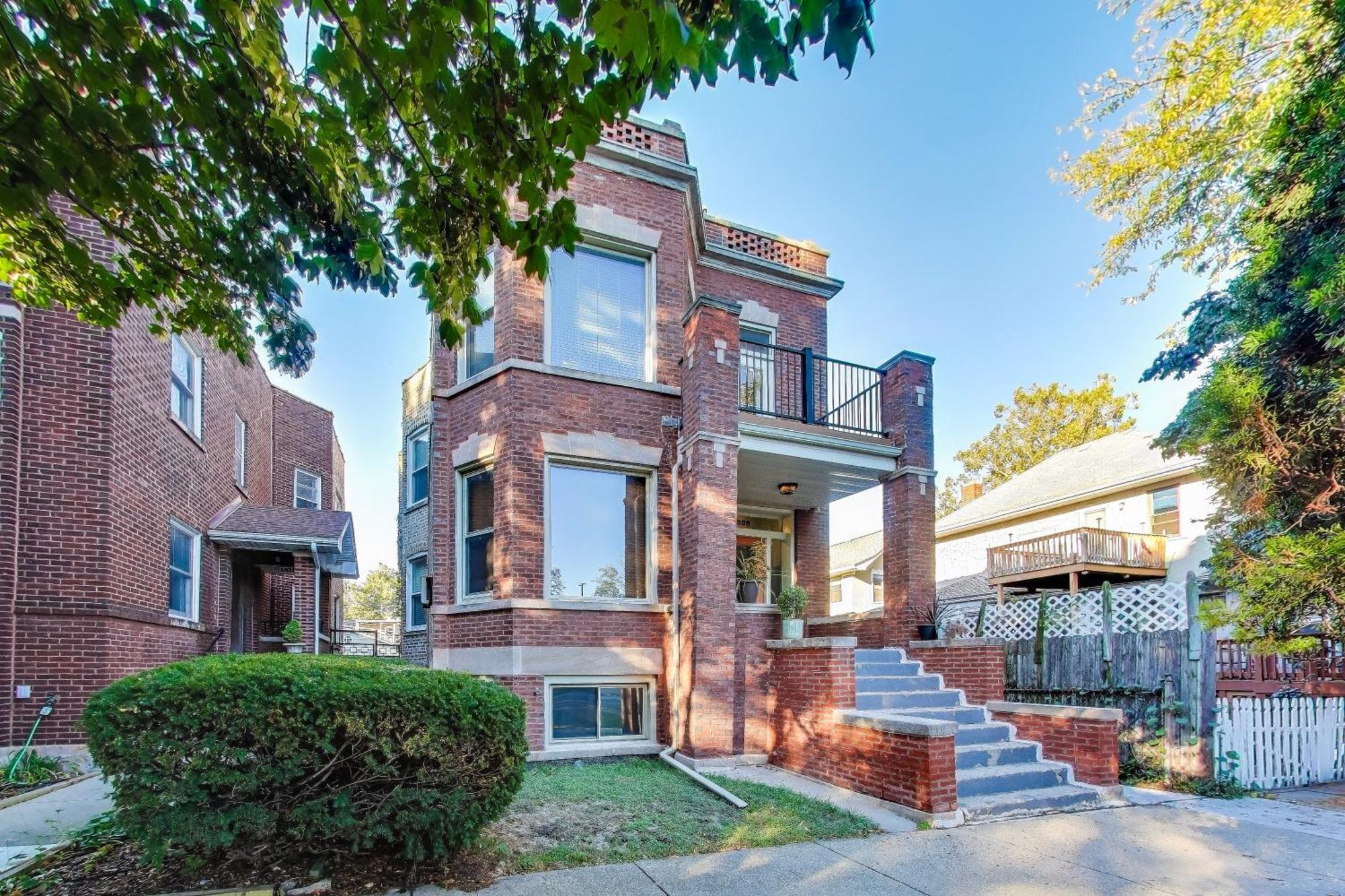 Edgewater King 1 Bd - Near Loyola, &andersonville Apartment *