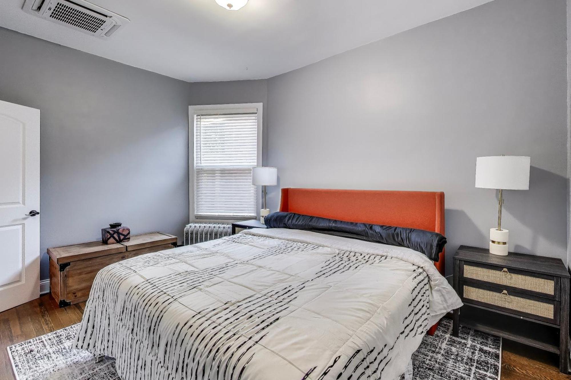 Edgewater King 1 Bd - Near Loyola, &andersonville