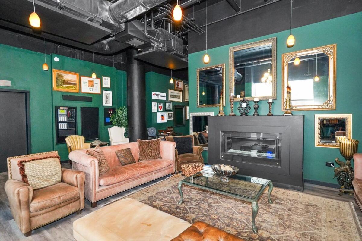 Apartment Mccormick Place: Modern Downtown Loft With Optional Parking Chicago