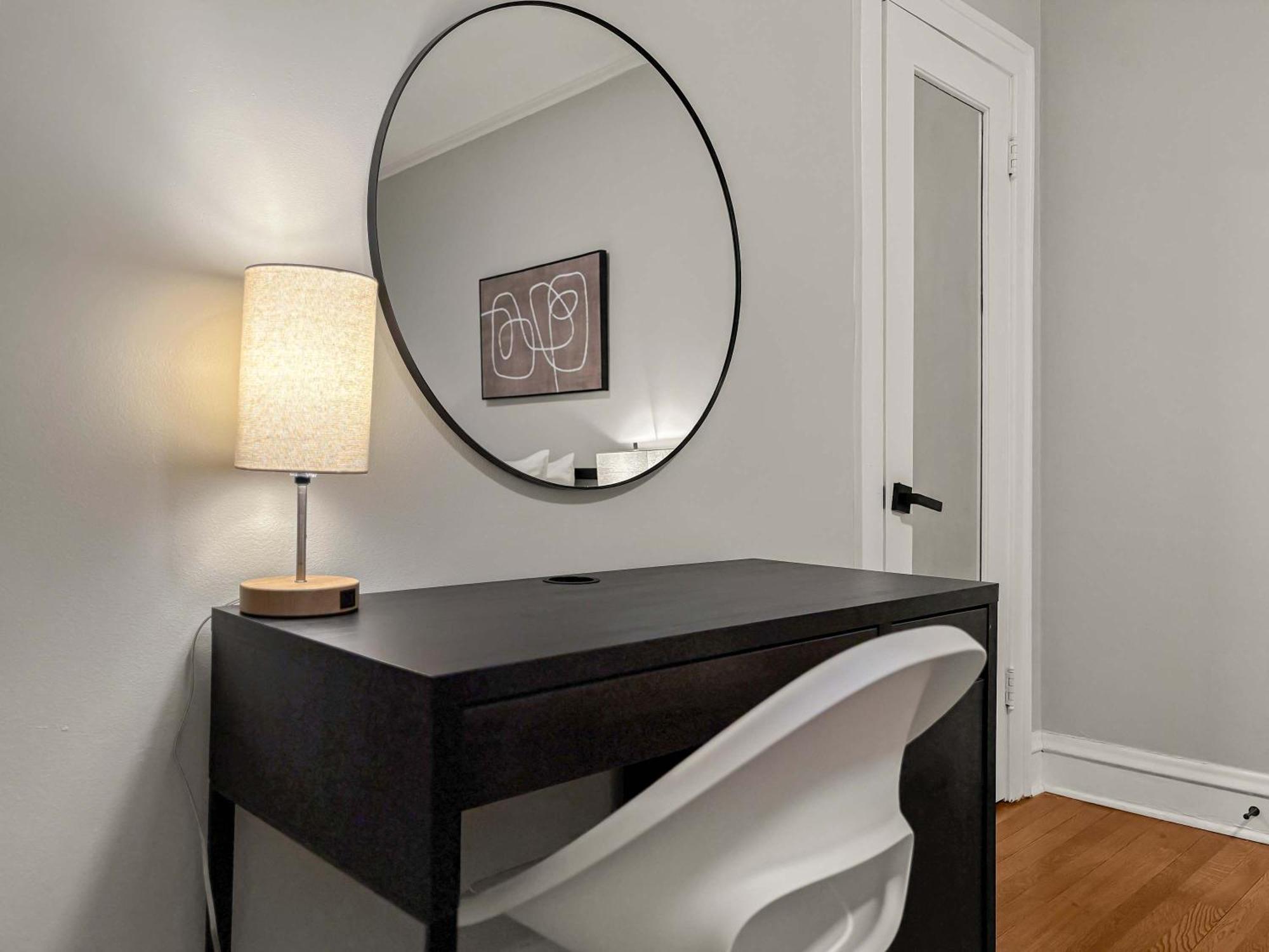 Apartment Spacious 4br Retreat - Chase E1 Chicago