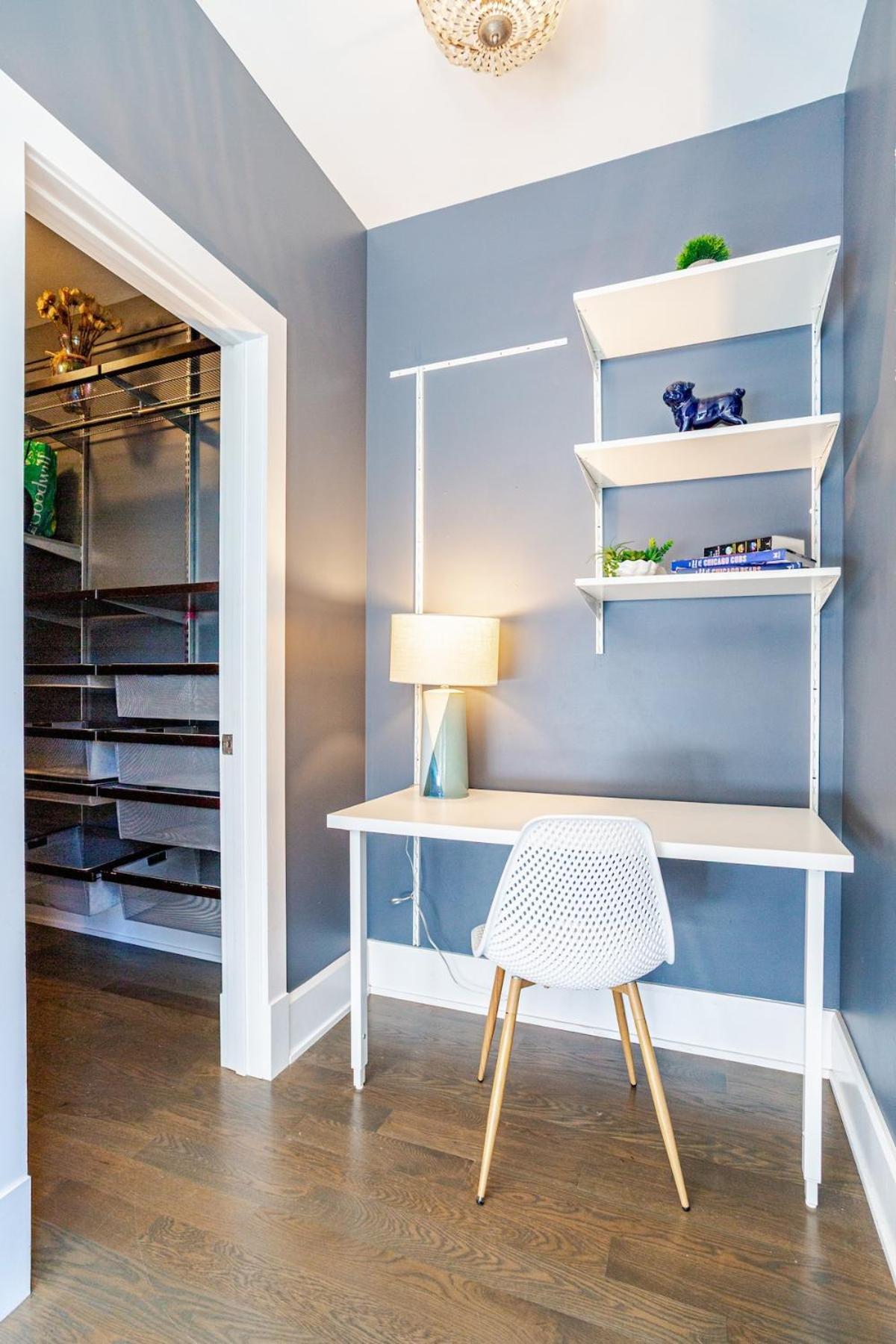 Hello Again, Chicago! * Chicago