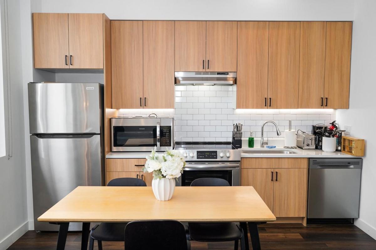 4br South Loop By Soldier Field Area *