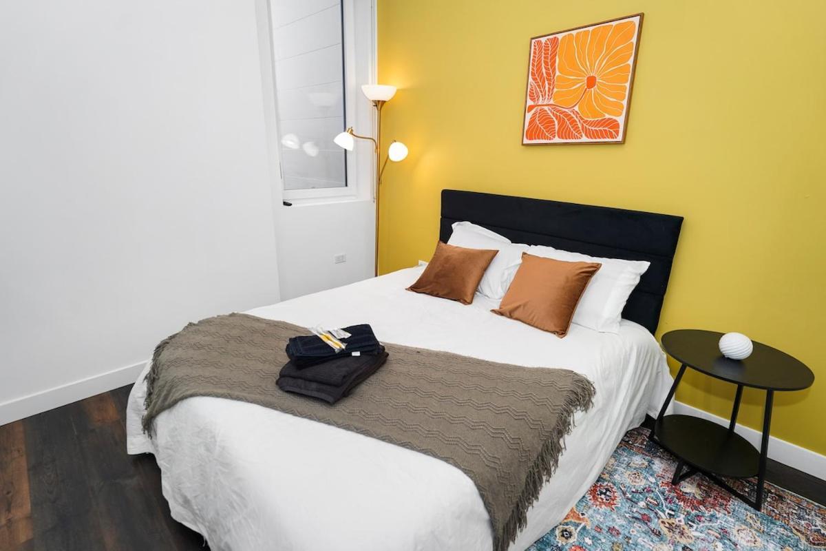 4br South Loop By Soldier Field Area * Chicago