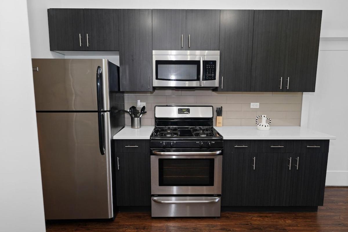 Charming 420friendly 3br South Loop Near Mccormick 2001 South State St - 4f *