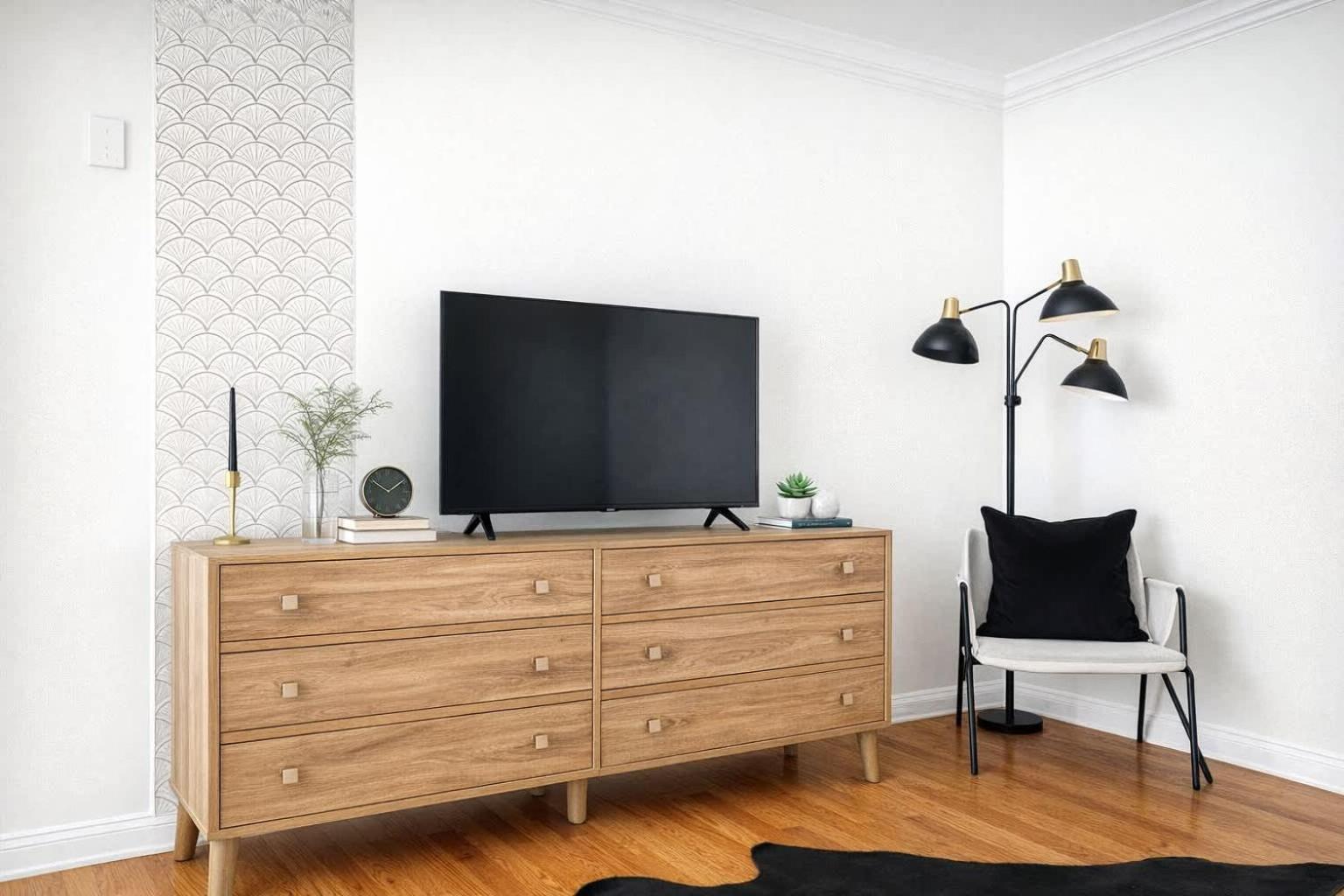 Cozy Wicker Park With Movie * Chicago