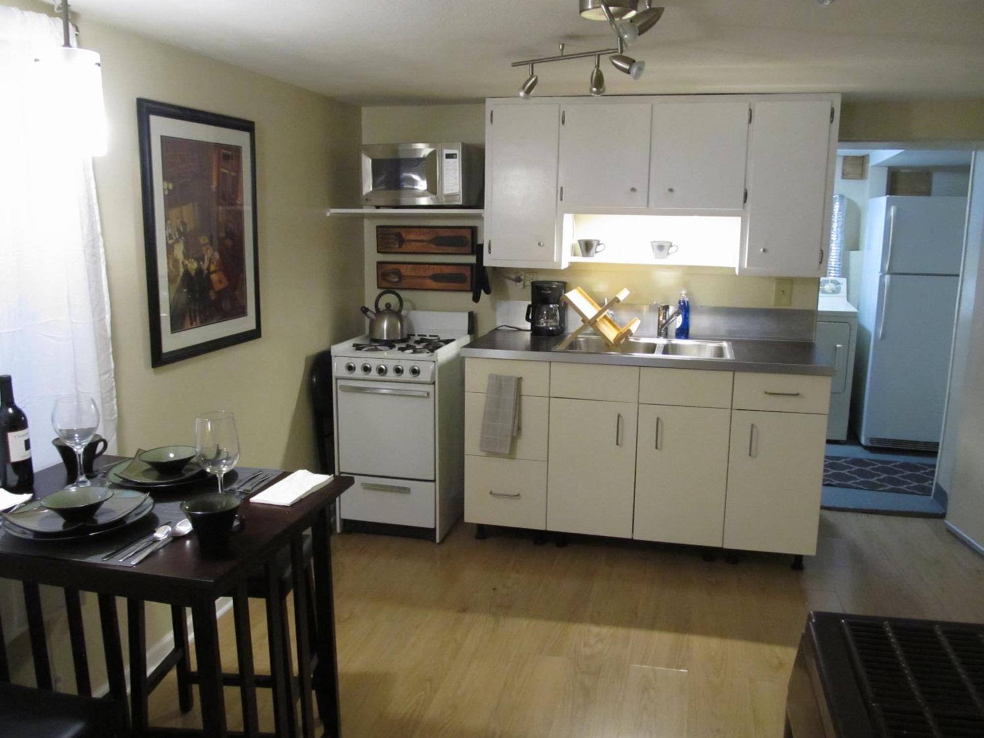 Apartment Cozy Vintage Near Downtown