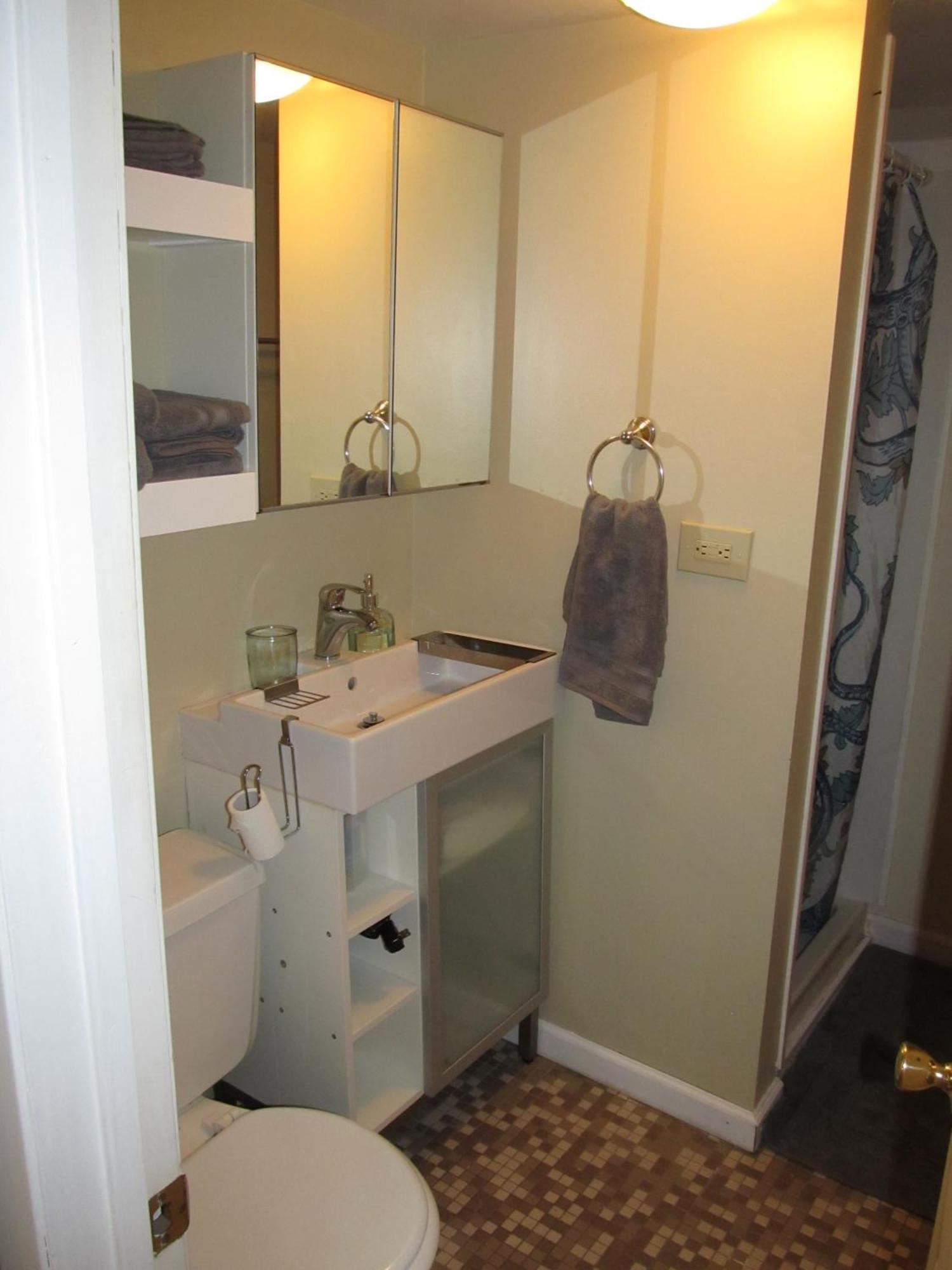 Apartment Cozy Vintage Near Downtown *