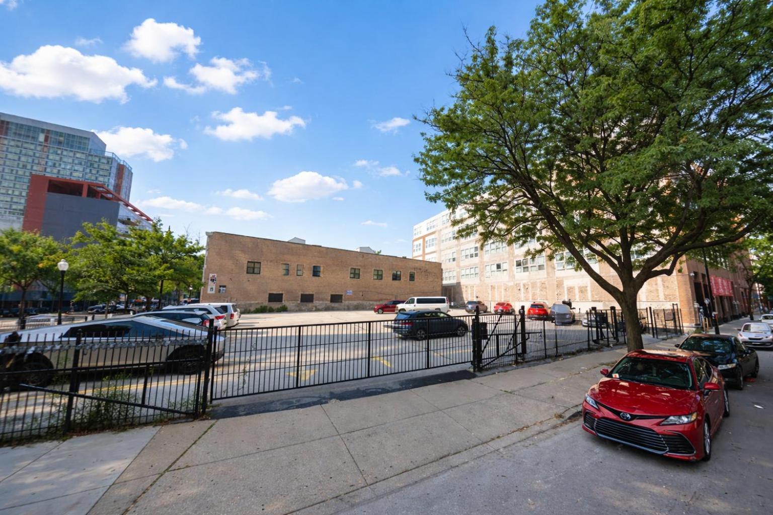 Apartment South Loop 2br Retreat Near Grant Park, Soldier Field, Adler Planetarium & Columbia College *