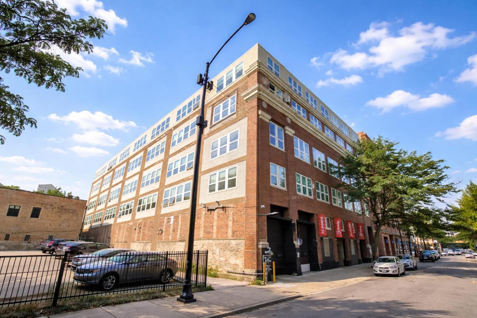 Apartment South Loop 2br Retreat Near Grant Park, Soldier Field, Adler Planetarium & Columbia College *