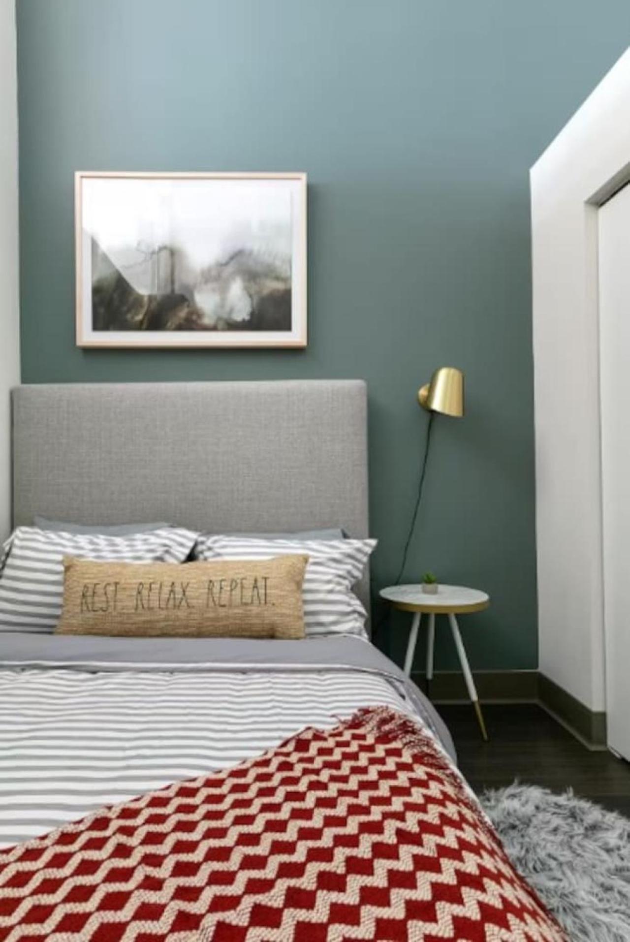 Downtown Mich Ave - 6 Penthouses, Sleep 25 Chicago