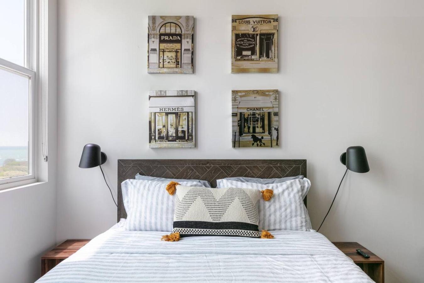 Downtown Mich Ave - 6 Penthouses, Sleep 25 *