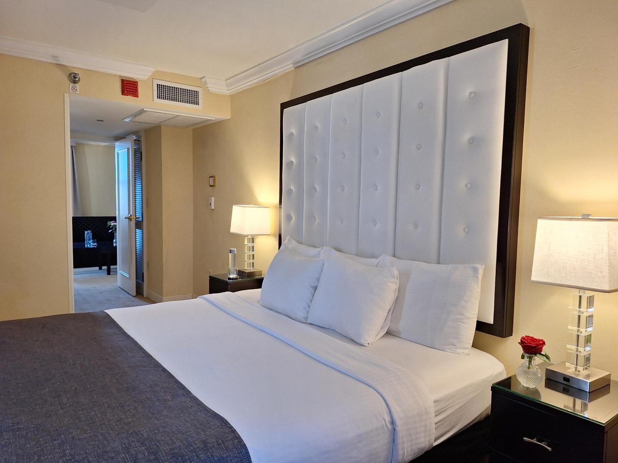 Hotel Warwick Allerton Chicago