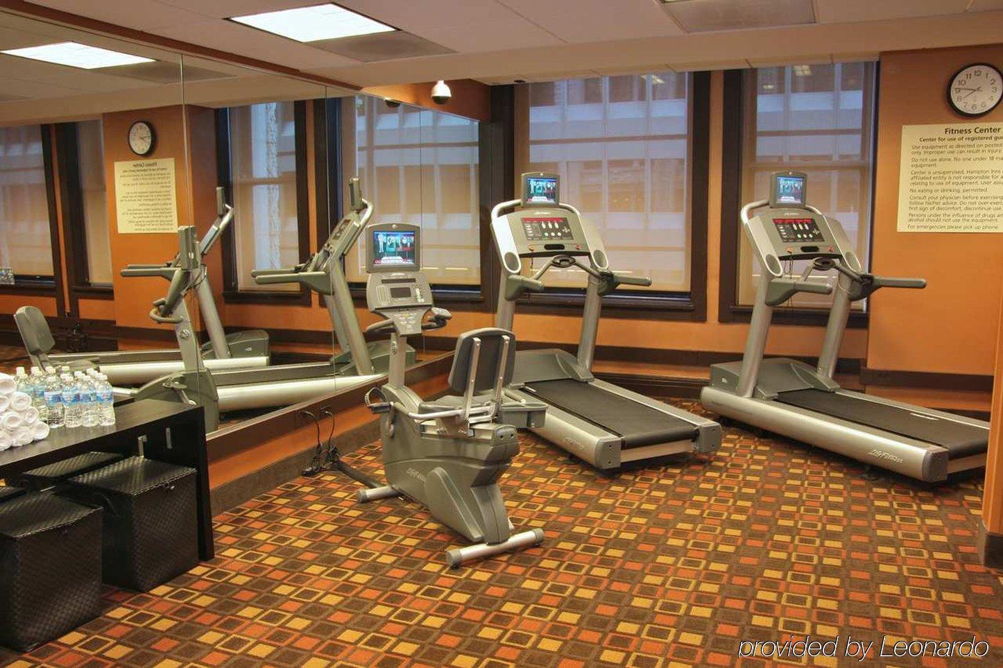 Hotel Hampton Majestic Theatre District 3*