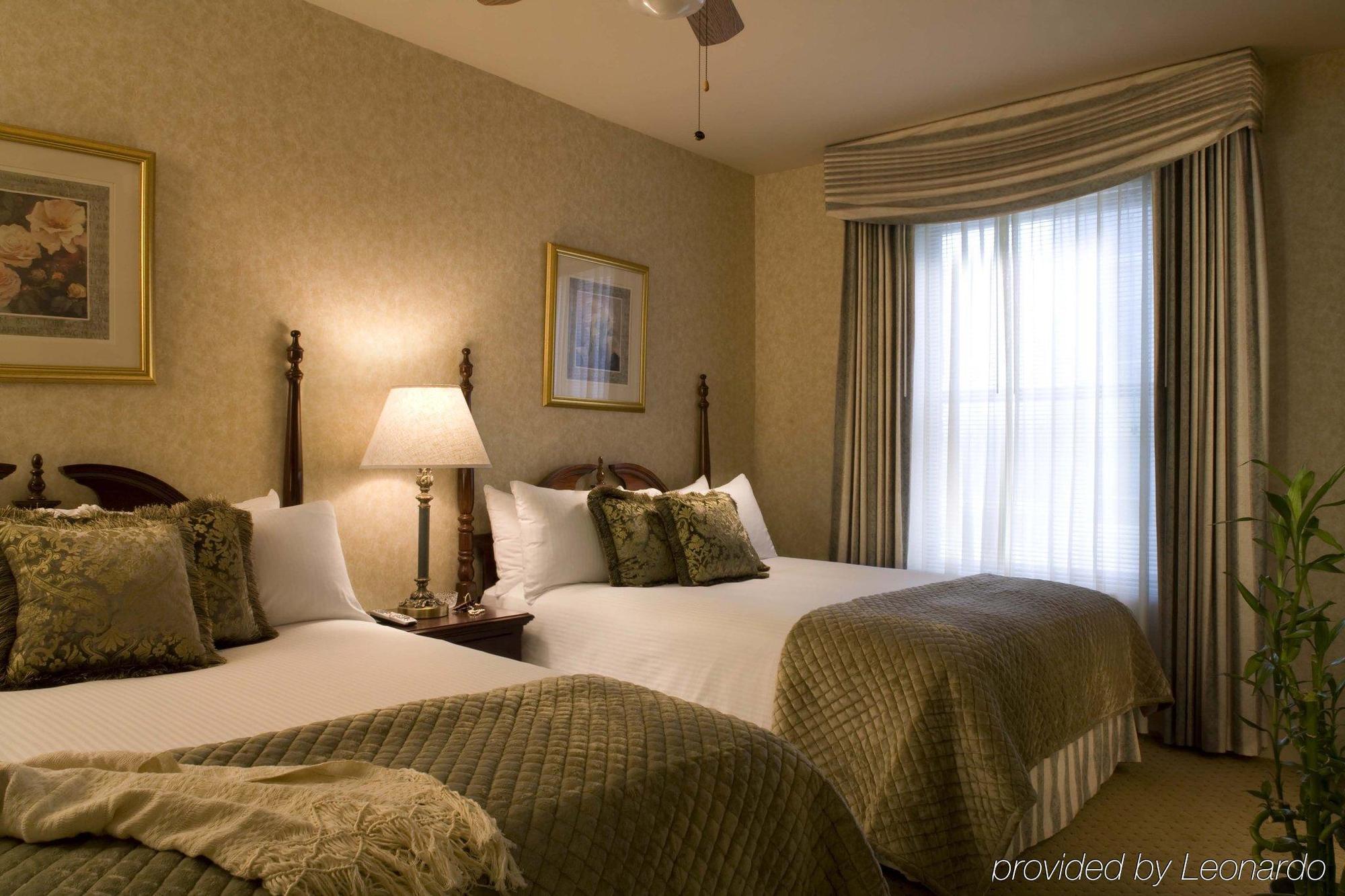 Hotel Majestic Chicago