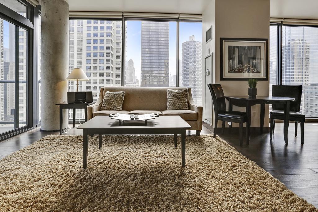 Aparthotel Bridgestreet At State And Grand