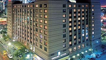 Embassy - Downtown River North Hotel