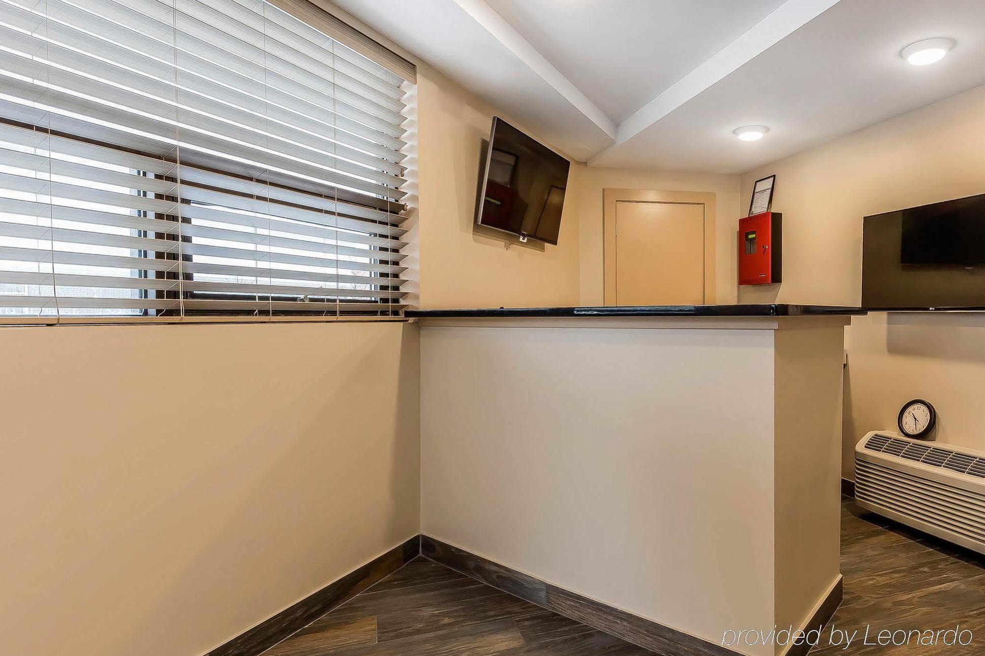 Rodeway North Shore - Lincolnwood Inn 2*