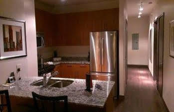 Aparthotel Bridgestreet At State And Grand