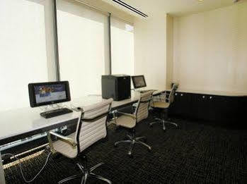 Bridgestreet At State And Grand Chicago