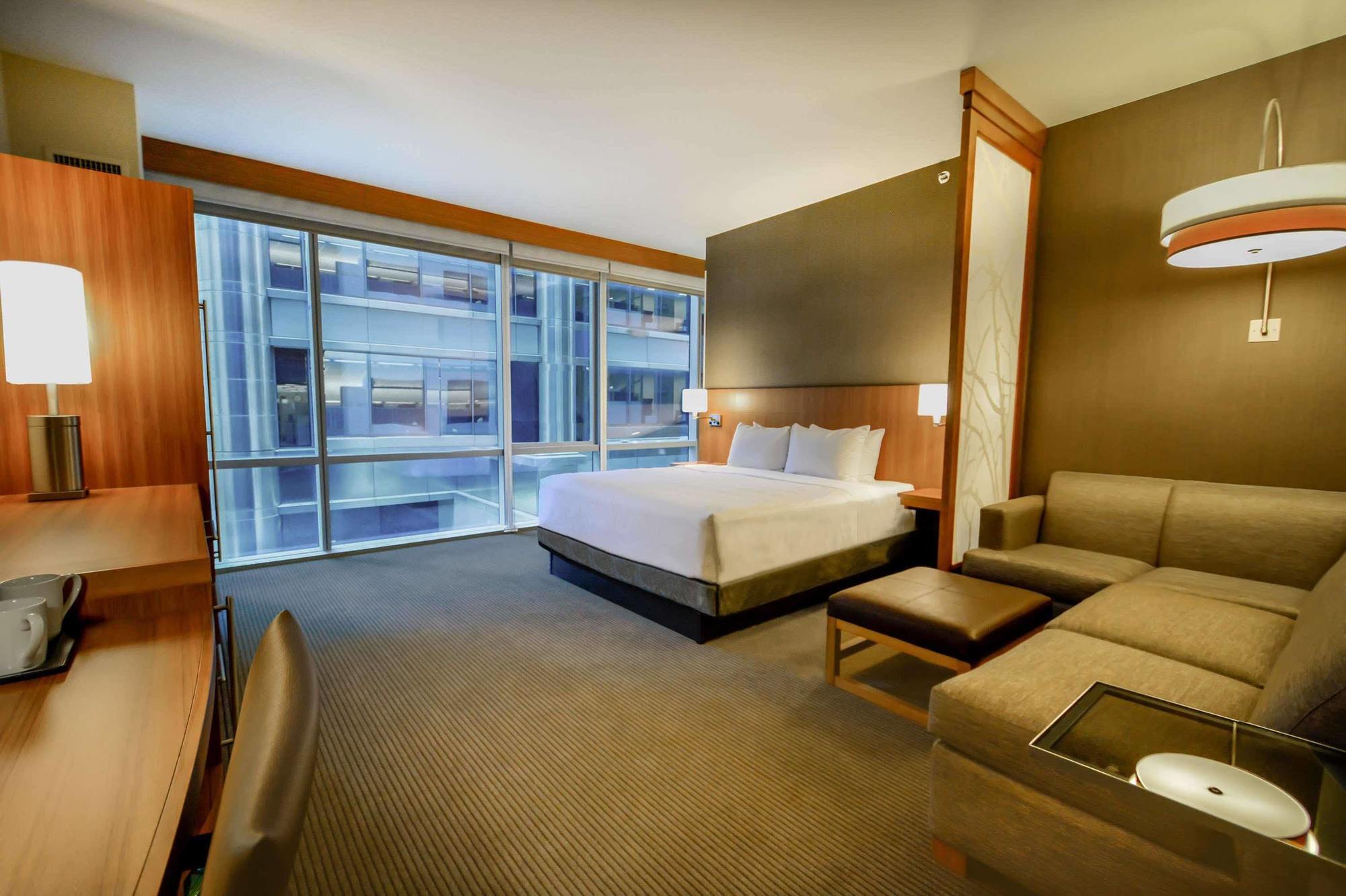 Hyatt Place Chicago/downtown - The Loop Hotel 3*
