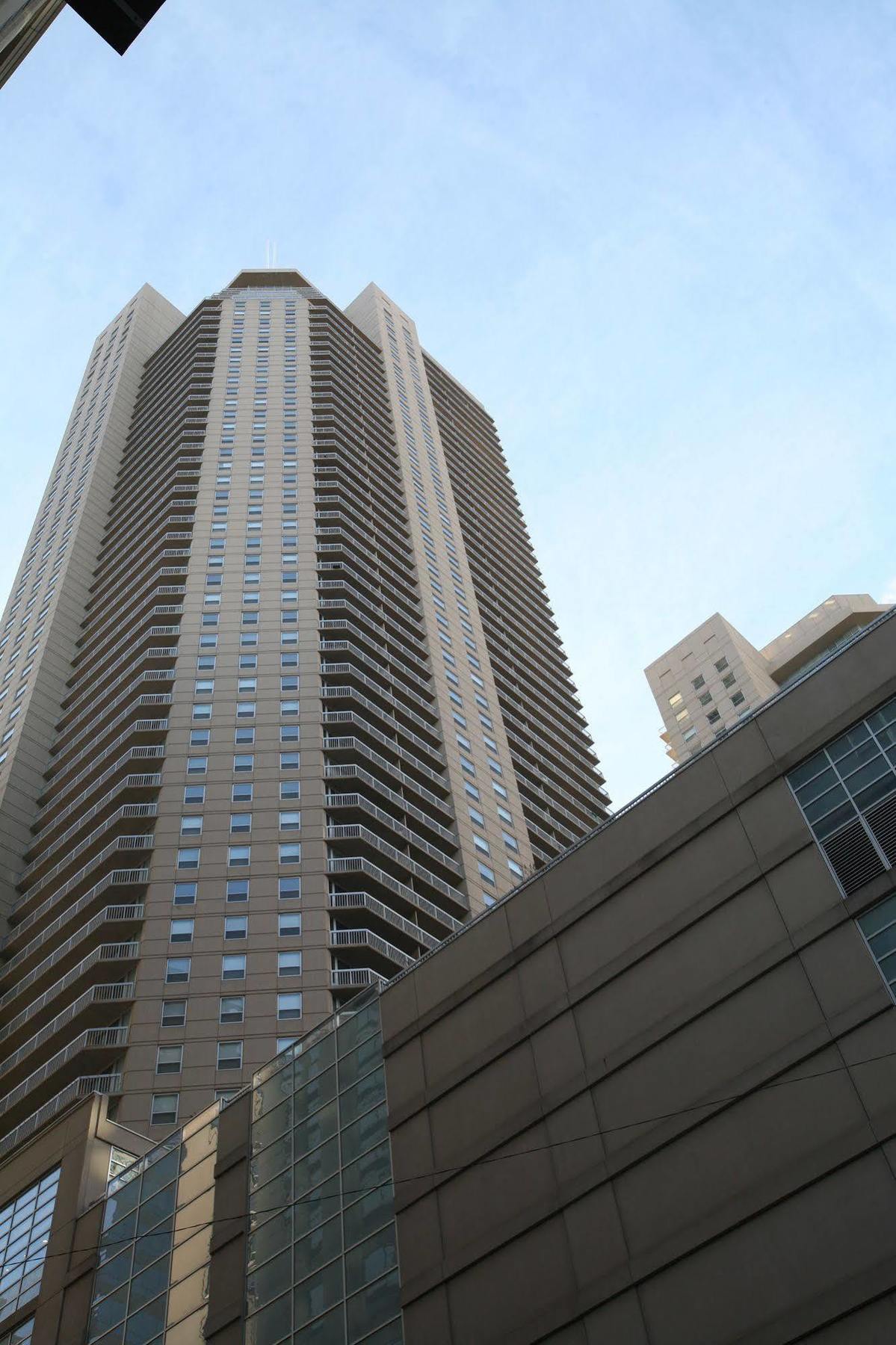 The Penthouse At Grand Plaza Aparthotel 4*