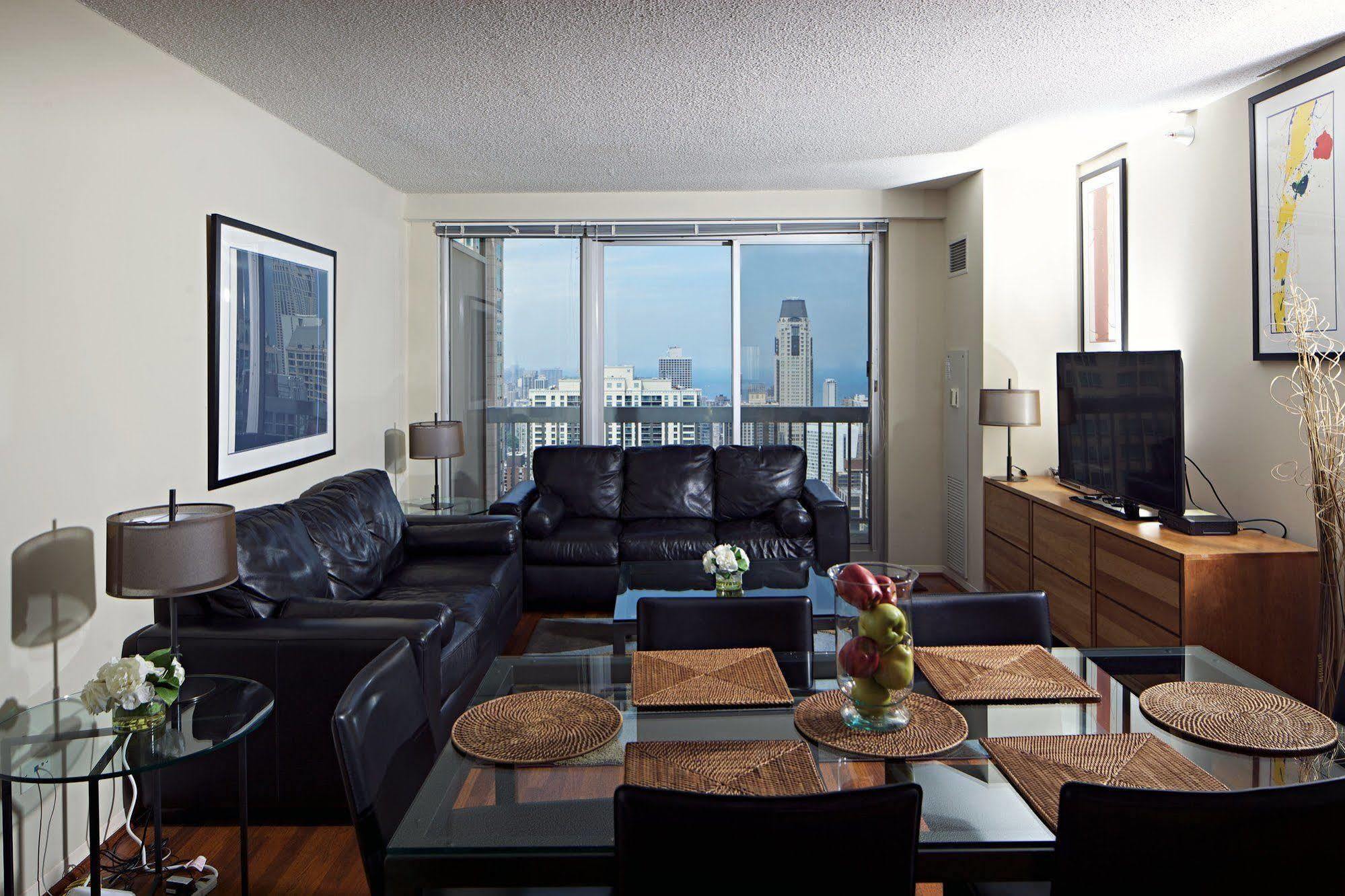 The Penthouse At Grand Plaza Aparthotel Chicago