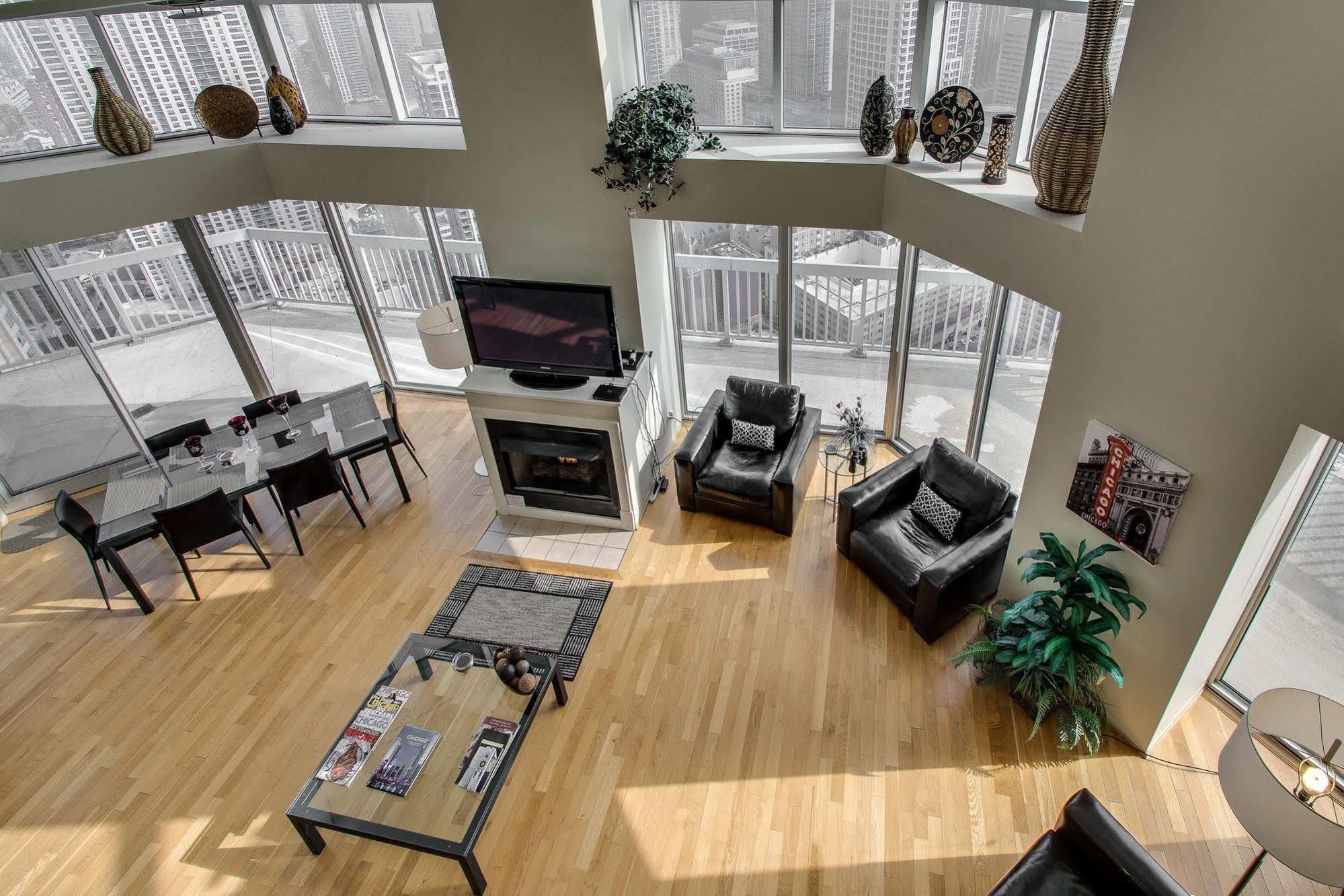 Aparthotel The Penthouse At Grand Plaza Chicago