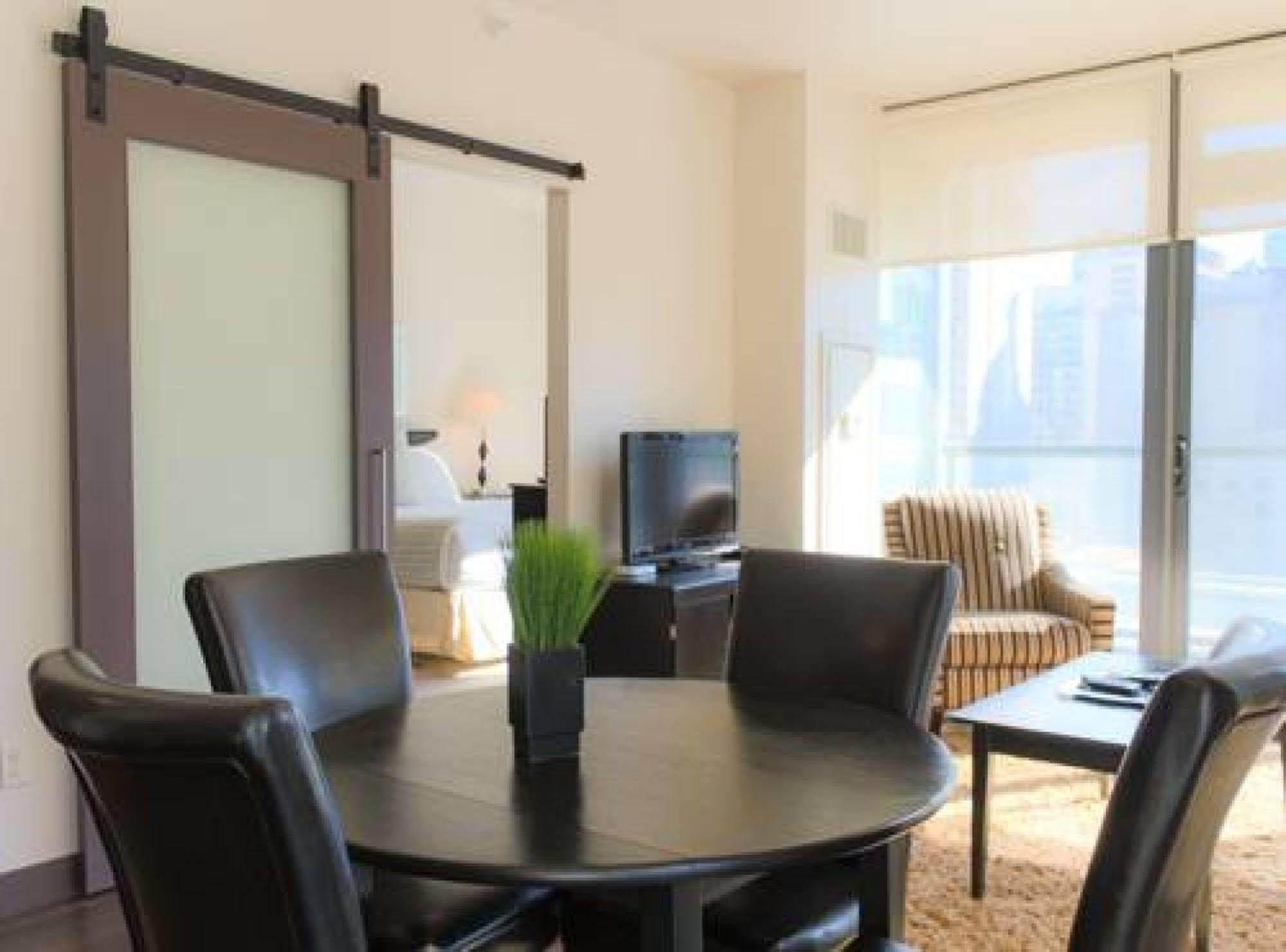 Bridgestreet At State And Grand 4* Chicago