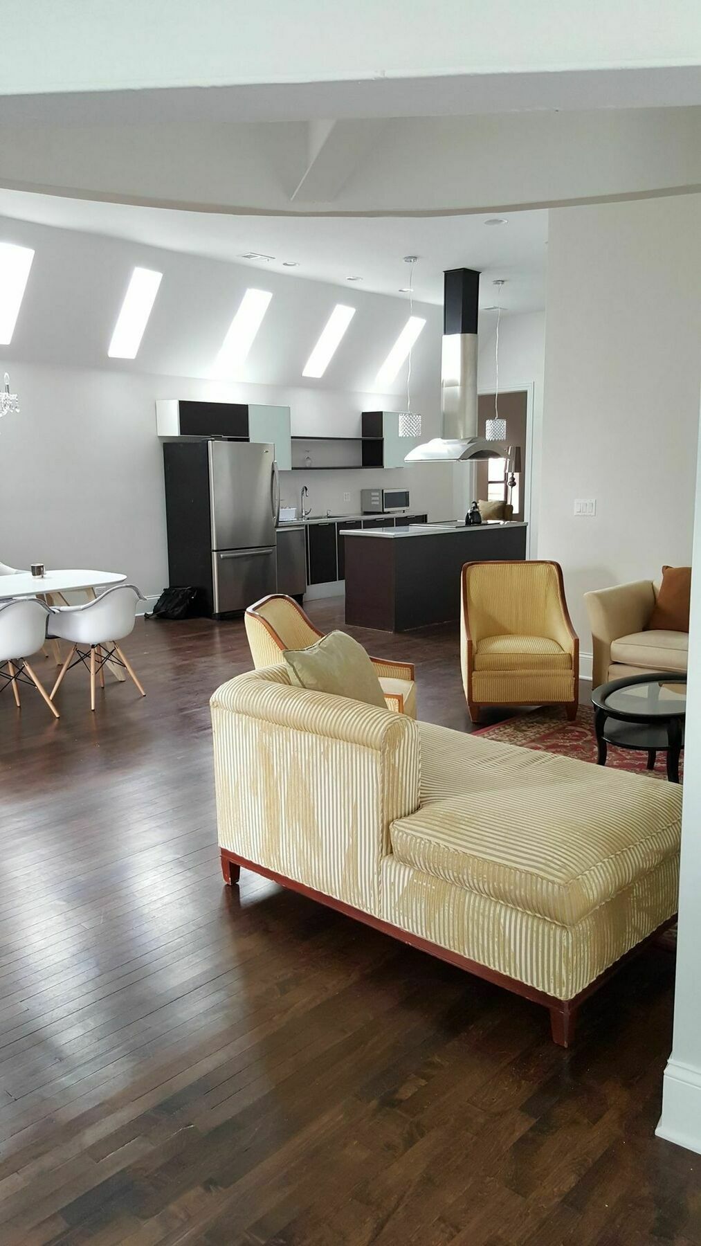 Stan Mansion Hotel Chicago