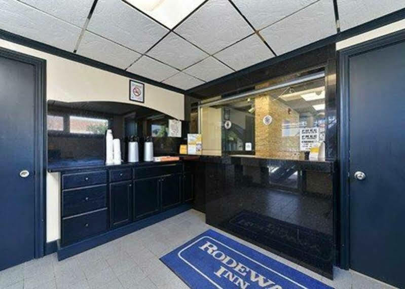 Rodeway North Shore - Lincolnwood 2*