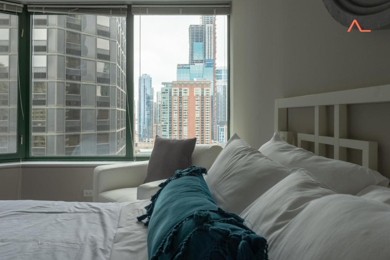 Envitae 3br Downtown Luxurious Views & Pool