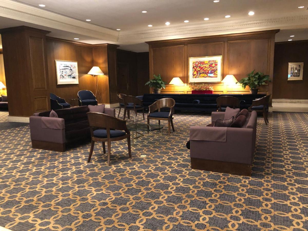 The At The Standard Club 3* Chicago